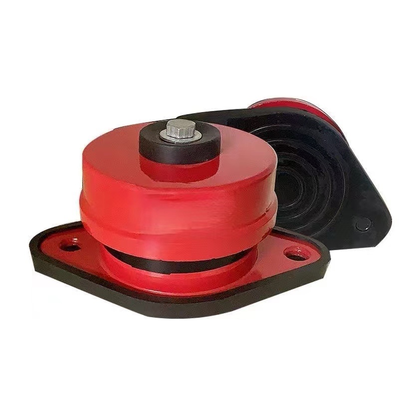 What are the daily maintenance of the vibration isolator?